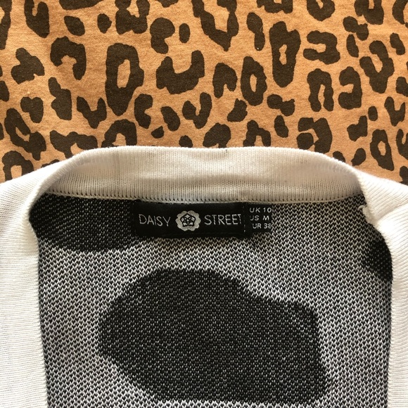 Long black and white printed cardigan - Picture 2 of 3